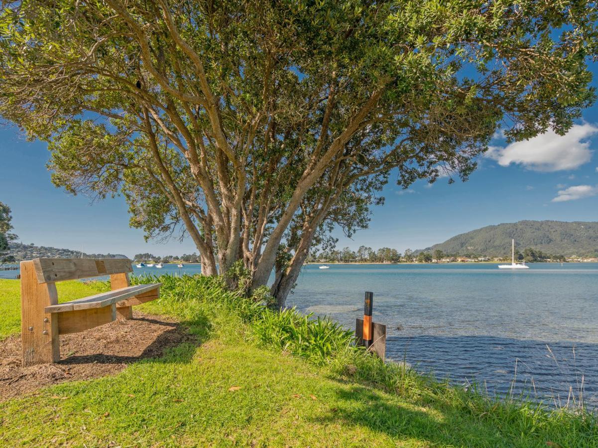 Tairua Waterfront Retreat - Tairua Apartment Exterior foto